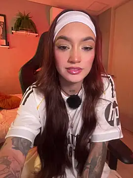 DaniDusan  online show from 03/02/26, 06:15