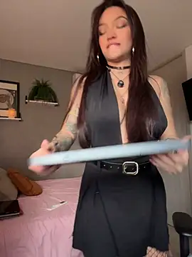 DaniDusan  online show from 04/30/26, 08:57