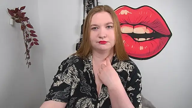 LaraDream online show from 04/10/26, 03:17