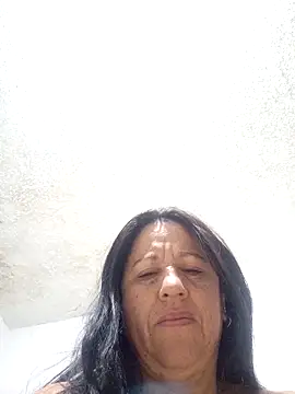 valeriapinter online show from 04/06/26, 10:16