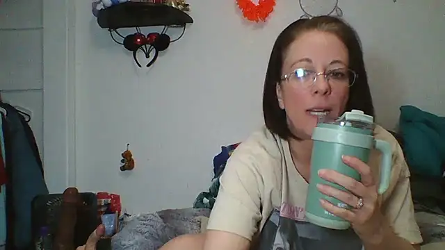 PartyPawgGirl420 online show from 03/02/25, 05:33