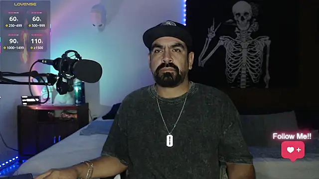 soyelcarlitos  online show from 09/09/25, 05:18