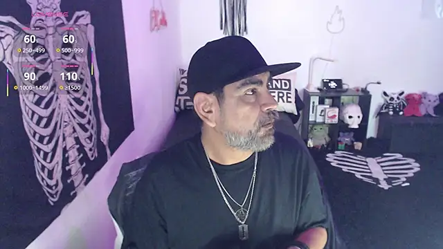 Snapshot of soyelcarlitos_ chatting on 06/09/26, 05:24 soyelcarlitos online show from 06/09/26, 05:24