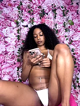 mismialove online show from 10/04/25, 08:01