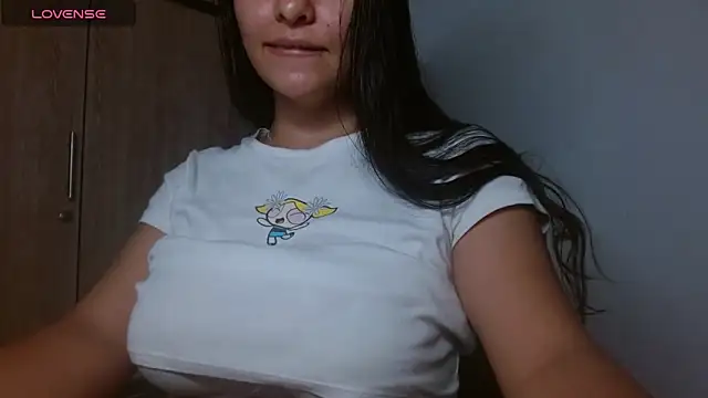 Snapshot of susan_smith18 chatting on 06/03/26, 06:49 susan smith18 online show from 06/03/26, 06:49