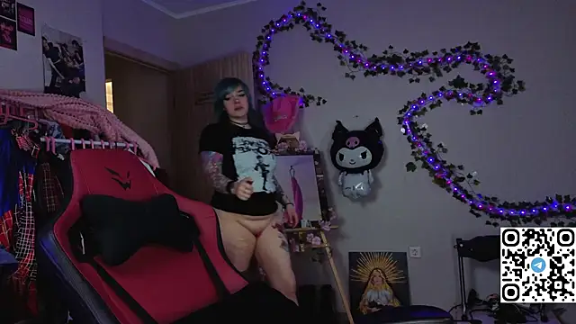 Silvia Santorskii online show from 04/18/26, 07:45