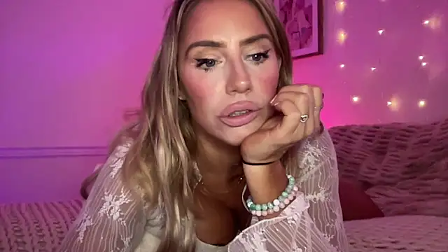 Fitnessbabe69 online show from 11/10/25, 09:19