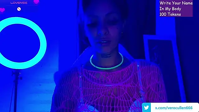 luci fer devil online show from 02/15/26, 01:13