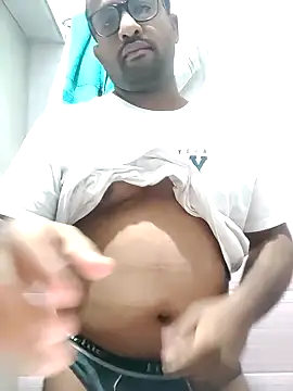 Sammy6432 online show from 10/07/25, 01:58