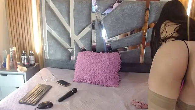 stefanvix202 online show from 10/04/25, 03:26