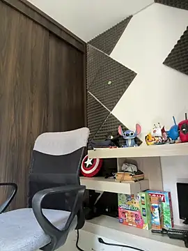 bigryann23 online show from 03/20/26, 04:23