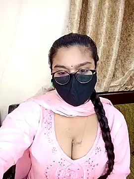 Jasmine jaaan online show from 01/13/25, 04:39