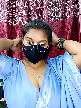 Jasmine jaaan online show from 04/01/26, 04:35