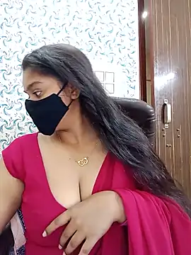Snapshot of Jasmine_jaaan chatting on 06/17/26, 04:37 Jasmine jaaan online show from 06/17/26, 04:37